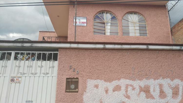 Foto Casa en Venta en COL. LOMA  DE SANTIAGUITO, Morelia, Michoacan de Ocampo - $ 1.550.000 - CAV179581 - BienesOnLine