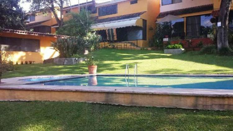 Foto Casa en Venta en Palmira, Cuernavaca, Morelos - $ 1.890.000 - CAV133681 - BienesOnLine