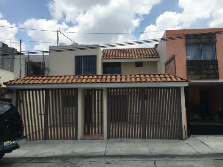 Foto Casa en Venta en Jardines Alcalde, Guadalajara, Jalisco - $ 2.950.000 - CAV176516 - BienesOnLine