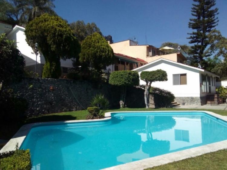 Foto Casa en Venta en CLUB DE GOLF, Cuernavaca, Morelos - $ 1.650.000 - CAV203420 - BienesOnLine