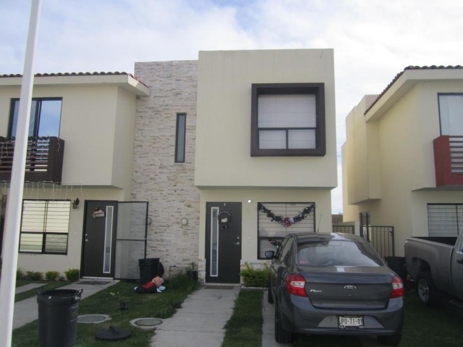 Foto Casa en Venta en MISION SAN FRANCISO, Tlaquepaque, Jalisco - $ 1.950.000 - CAV253319 - BienesOnLine