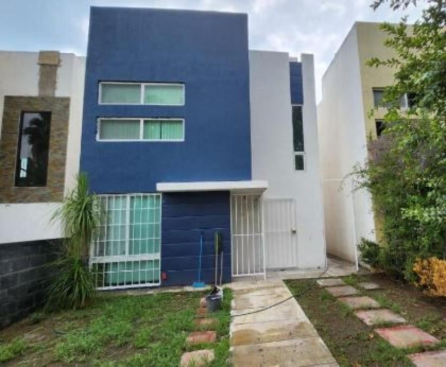 Foto Casa en Venta en Constitución, Encarnación de Díaz, Jalisco - $ 1.400.000 - CAV365279 - BienesOnLine