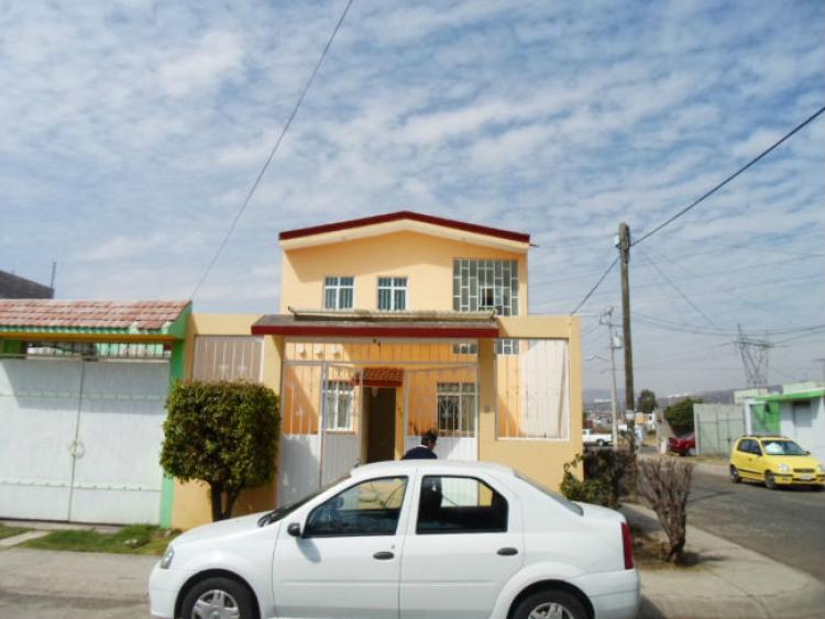 Foto Casa en Venta en Mariano Abasolo, Morelia, Michoacan de Ocampo - $ 830.000 - CAV190540 - BienesOnLine