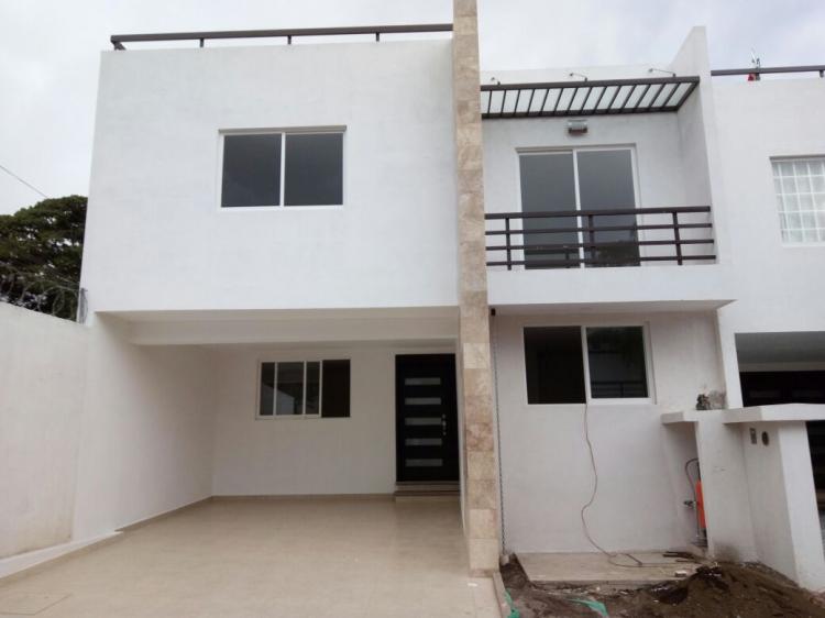 Foto Casa en Venta en Orizaba, Veracruz - $ 2.300.000 - CAV219491 - BienesOnLine