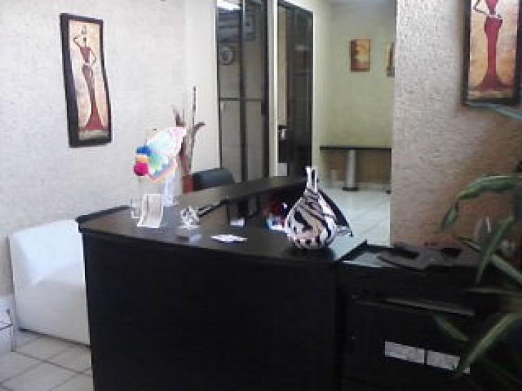 Foto Oficina en Renta en Unidad Habitacional Adolfo Lpez Mateos, Tlalnepantla, Mexico - $ 1.000 - OFR194796 - BienesOnLine