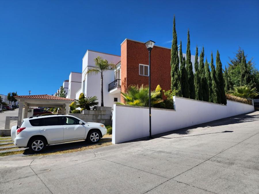 Foto Casa en Venta en BOSQUE ESMERALDA, Atizapan de Zaragoza, Mexico - $ 10.950.000 - CAV336633 - BienesOnLine