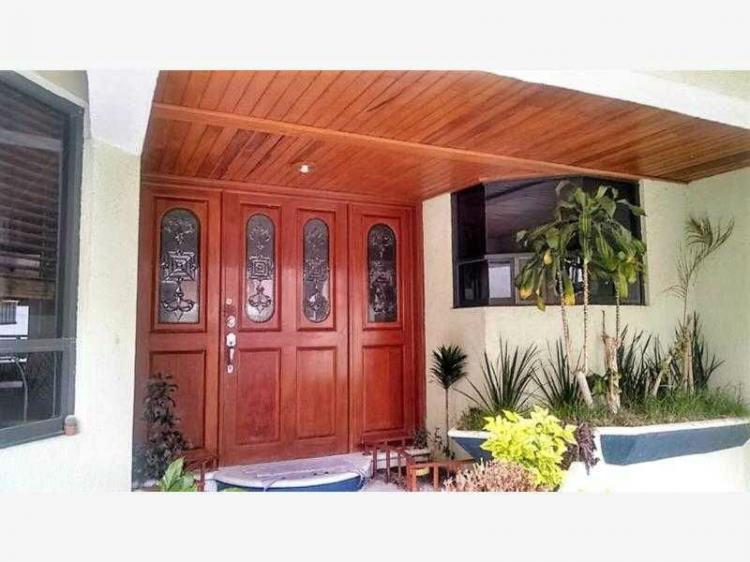 Foto Casa en Venta en Praderas de San Mateo, Naucalpan de Jurez, Mexico - $ 5.200.000 - CAV180553 - BienesOnLine