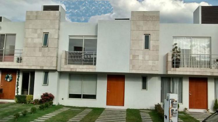 Foto Casa en Venta en Juriquilla, Queretaro Arteaga - $ 1.885.000 - CAV112421 - BienesOnLine