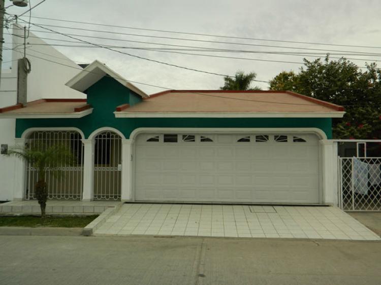 Foto Casa en Venta en FRACCIONAMIENTO EL CHAMIZAL, Los Mochis, Sinaloa - $ 1.450.000 - CAV239784 - BienesOnLine