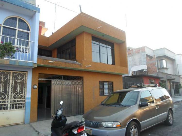 Foto Casa en Venta en JESUS ROMERO FLORES, Morelia, Michoacan de Ocampo - $ 799.000 - CAV111154 - BienesOnLine