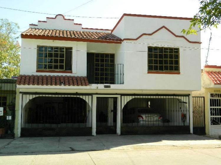 Foto Casa en Venta en FRACCIONAMIENTO SCALLY, Los Mochis, Sinaloa - $ 2.285.000 - CAV239772 - BienesOnLine