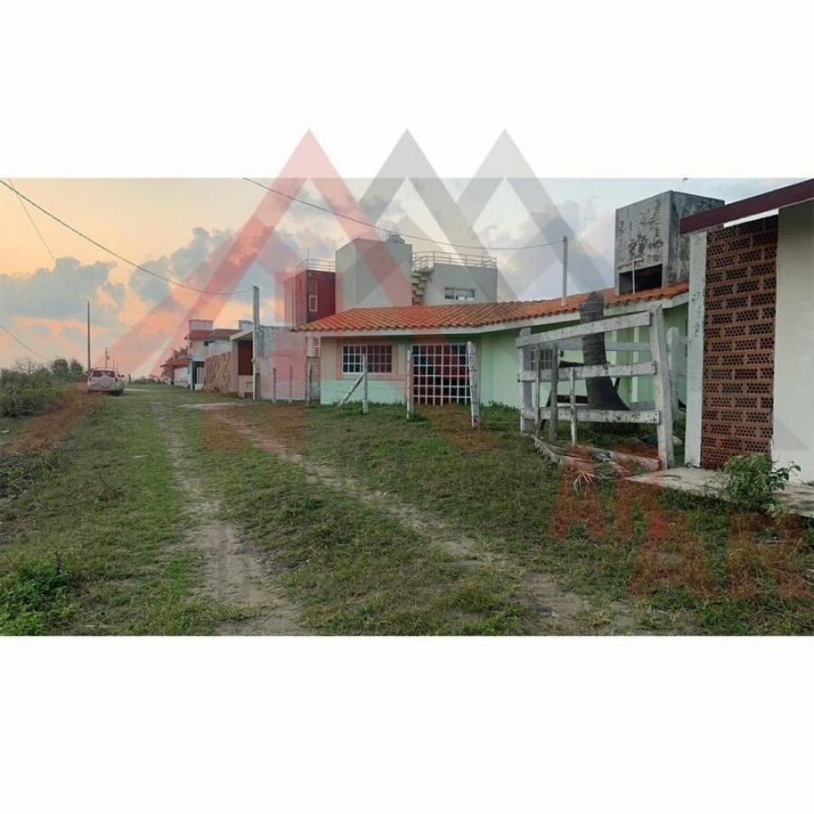 Foto Casa en Venta en Lechuguillas, Vega de Alatorre, Veracruz - $ 900.000 - CAV305161 - BienesOnLine