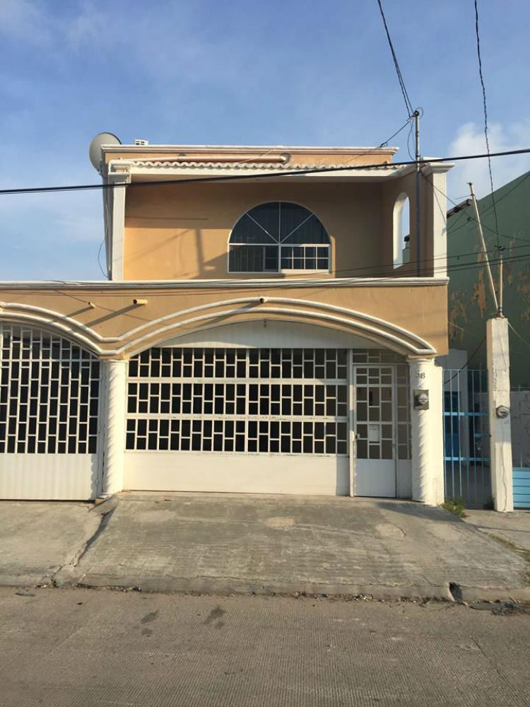 Foto Casa en Renta en av Camaron, Ciudad del Carmen, Campeche - $ 16.000 - CAR184613 - BienesOnLine