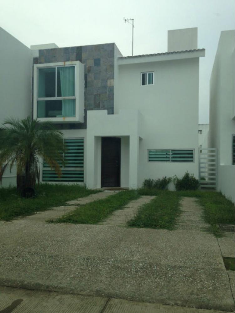 Foto Casa en Renta en Puerta Real, Villahermosa, Tabasco - $ 18.000 - CAR141431 - BienesOnLine