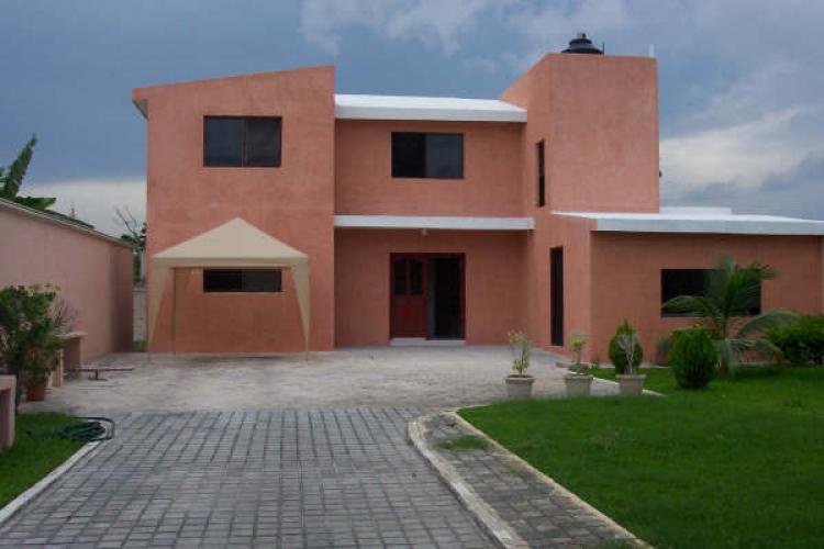 Foto Casa en Venta en ALFREDO V. BONFIL, Cancn, Quintana Roo - $ 2.495.000 - CAV18095 - BienesOnLine