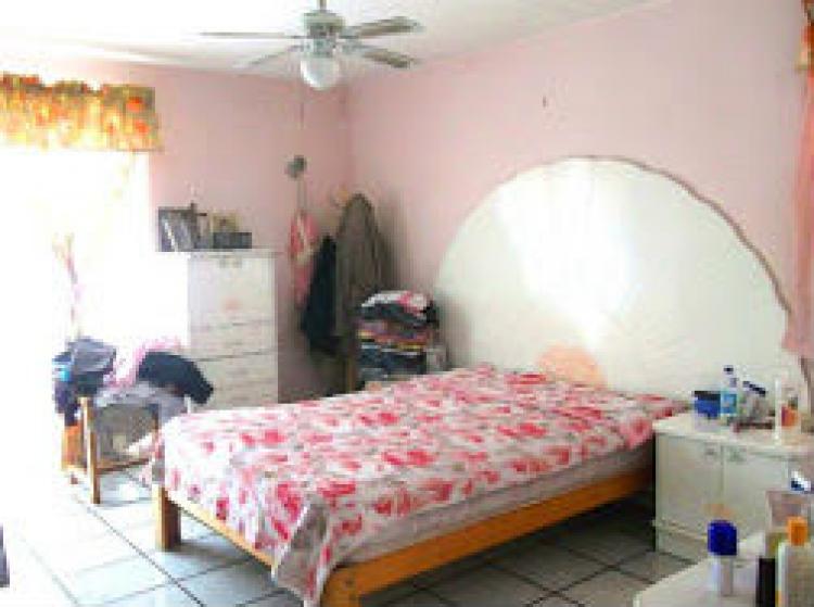 Foto Casa en Venta en Morelia, Michoacan de Ocampo - $ 1.180.000 - CAV104464 - BienesOnLine