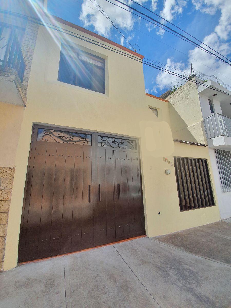 Foto Casa en Venta en Zona Centro, AGUASCALIENTES, Aguascalientes - $ 2.499.000 - CAV303801 - BienesOnLine