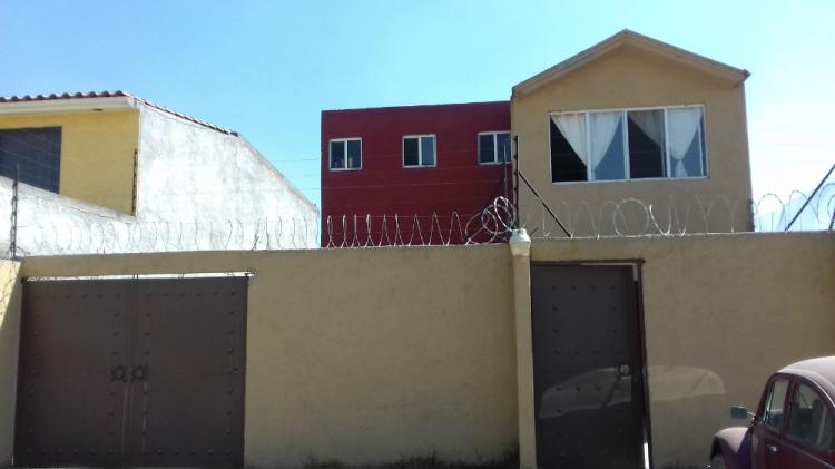 Foto Casa en Venta en Col. Agrcola Lzaro Crdenas, Metepec, Mexico - $ 1.800.000 - CAV200453 - BienesOnLine