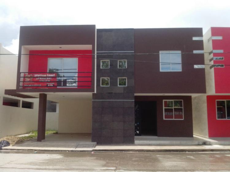 Foto Casa en Venta en Col. Esfuerzo Obrero, Tampico, Tamaulipas - $ 1.250.000 - CAV174583 - BienesOnLine