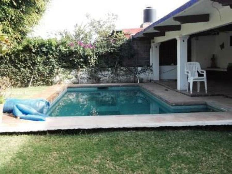 Foto Casa en Venta en FRACC. VERGELES DE OAXTEPEC, YAUTEPEC, MORELOS, Yautepec de Zaragoza, Morelos - $ 2.500.000 - CAV96330 - BienesOnLine