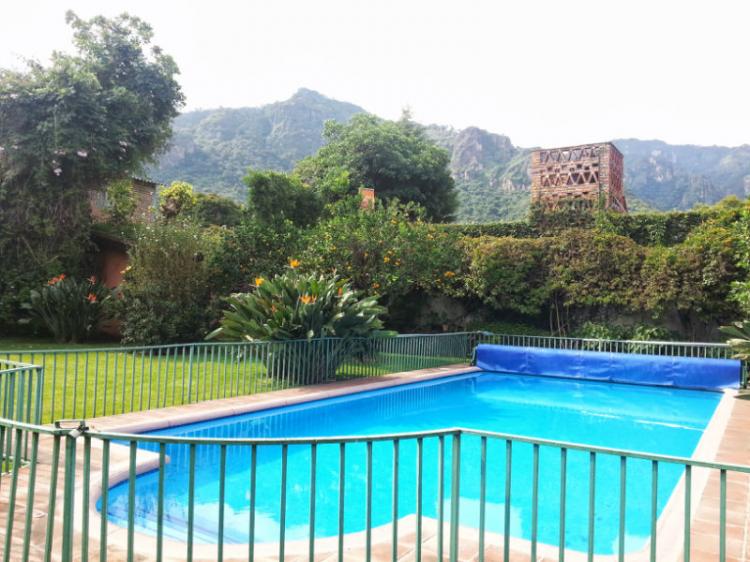 Foto Casa en Alojamiento en Valle de Atongo, Tepoztln, Morelos - $ 5.000 - CAA84182 - BienesOnLine