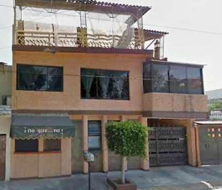 Foto Casa en Venta en Los Pastores, Naucalpan de Jurez, Mexico - $ 1.750.000 - CAV168644 - BienesOnLine