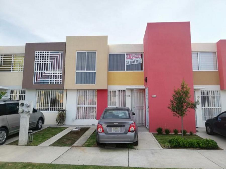 Foto Casa en Venta en Parque de las Aves, Zapopan, Jalisco - $ 685.000 - CAV264479 - BienesOnLine