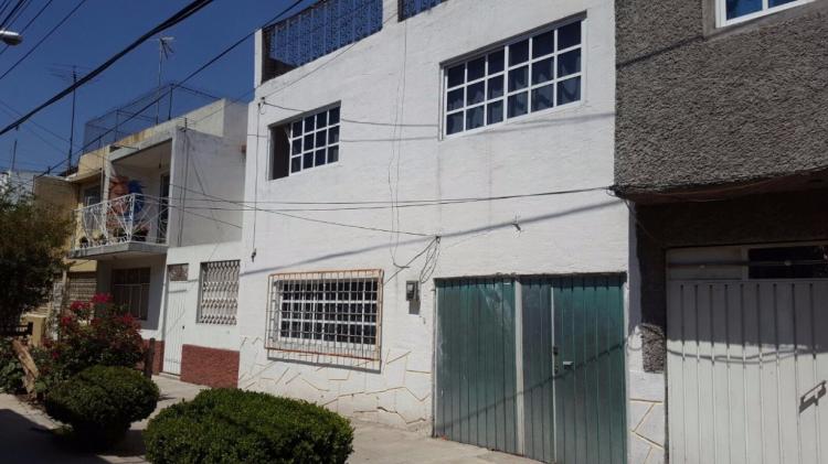 Foto Casa en Venta en JARDINES DE SANTA CLARA, Ecatepec de Morelos, Mexico - $ 1.300.000 - CAV217973 - BienesOnLine