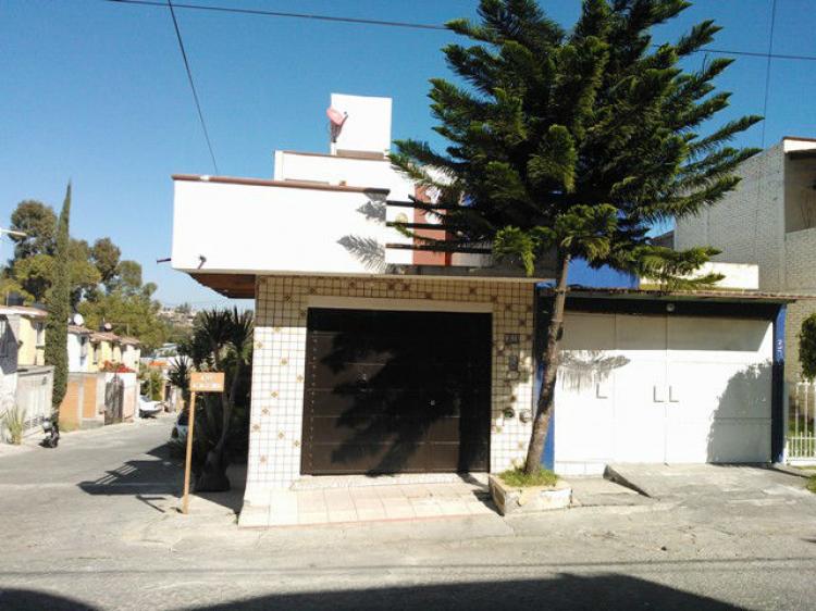 Foto Casa en Venta en ARCOS DE MORELIA, Morelia, Michoacan de Ocampo - $ 680.000 - CAV111146 - BienesOnLine