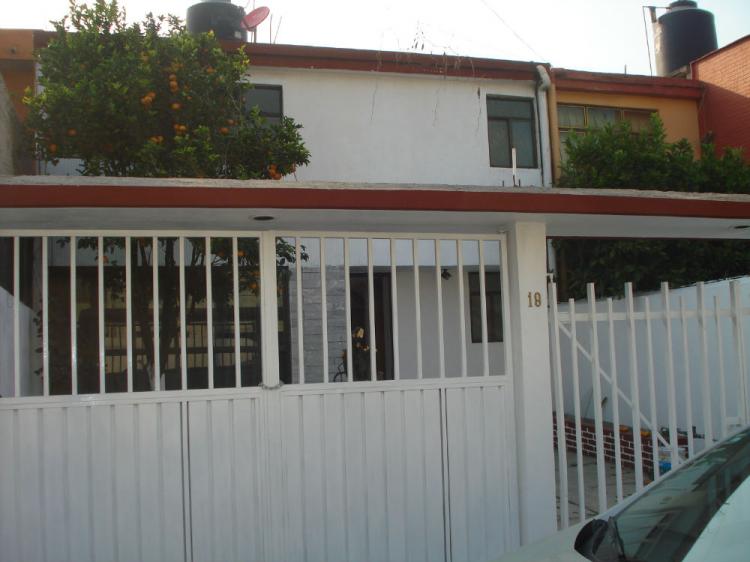 Foto Casa en Renta en Valle de los Pinos, Tlalnepantla, Mexico - $ 9.600 - CAR152416 - BienesOnLine