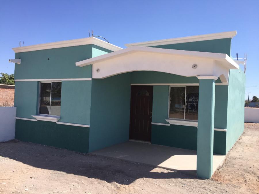 Foto Casa en Venta en Col. Pioneros, Ciudad Constitucin, Baja California Sur - $ 600.000 - CAV263400 - BienesOnLine