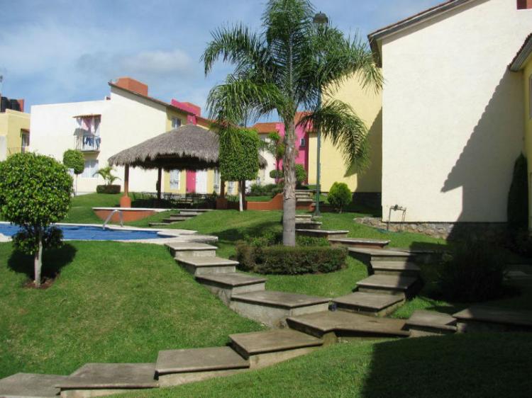 Foto Casa en Venta en Lomas Tzompantle, Cuernavaca, Morelos - $ 1.200.000 - CAV101230 - BienesOnLine