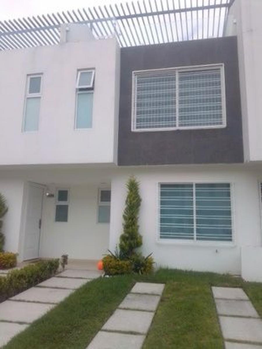 Foto Casa en Venta en Paseos del Bosque II, Tecmac de Felipe Villanueva, Mexico - $ 2.075.000 - CAV344097 - BienesOnLine