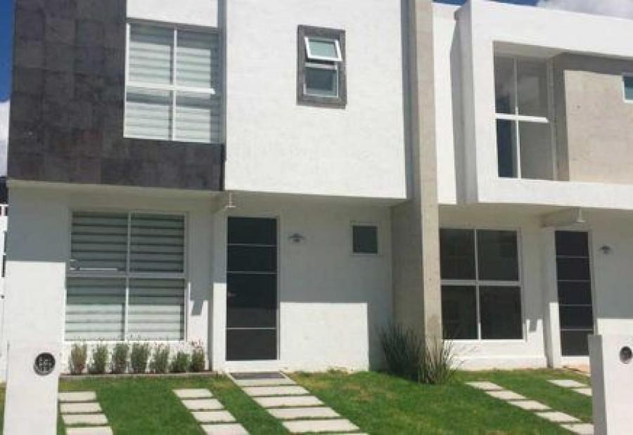 Foto Casa en Venta en Nueva Morelos, Xochitepec, Morelos - $ 1.765.000 - CAV325306 - BienesOnLine