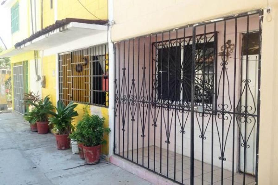Foto Casa en Venta en UNIDAD HABITACIONAL EL COLOSO, Acapulco de Jurez, Guerrero - $ 770.000 - CAV288839 - BienesOnLine