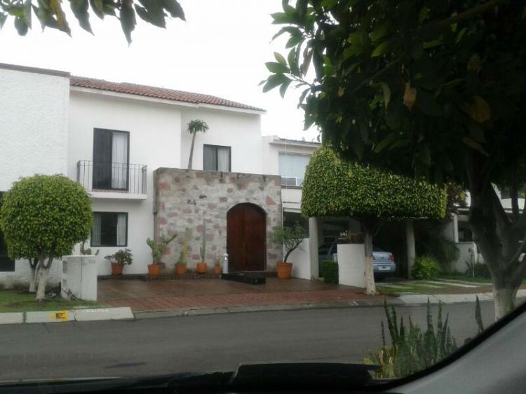 Foto Casa en Venta en Condominio Bugambilias, Santiago de Quertaro, Queretaro Arteaga - $ 3.700.000 - CAV117760 - BienesOnLine