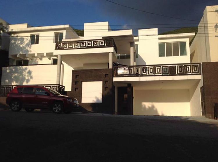 Foto Casa en Venta en Contry La Silla, Guadalupe, Nuevo Leon - $ 5.800.000 - CAV172194 - BienesOnLine