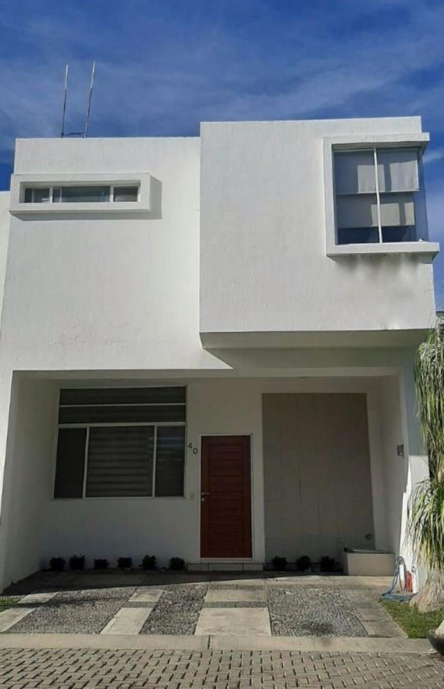 Home in Metric Way