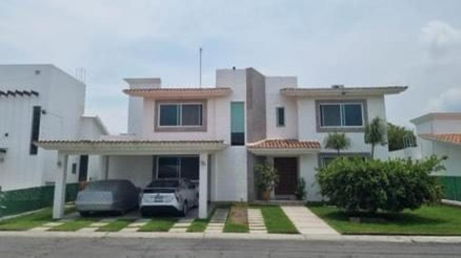 Foto Casa en Venta en Lomas de Cocoyoc, Atlatlahucan, Morelos - $ 8.500.000 - CAV146637 - BienesOnLine