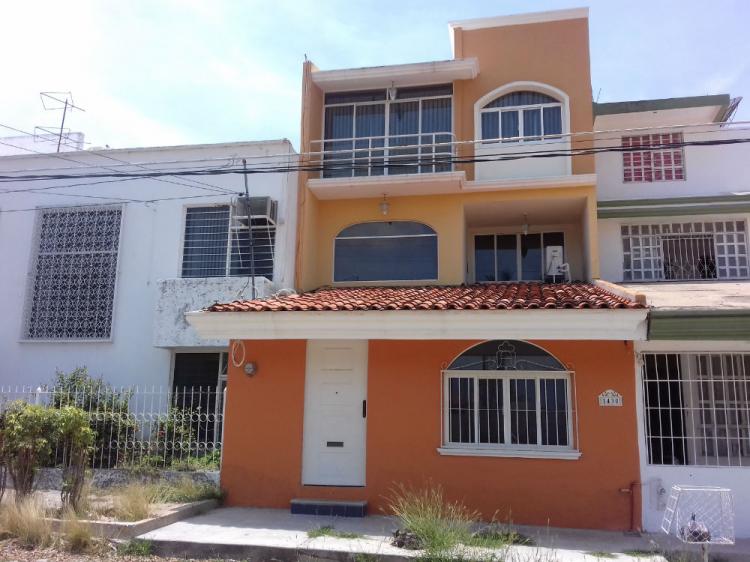 Foto Casa en Venta en El Mirador, Tuxtla Gutirrez, Chiapas - $ 2.500.000 - CAV183488 - BienesOnLine