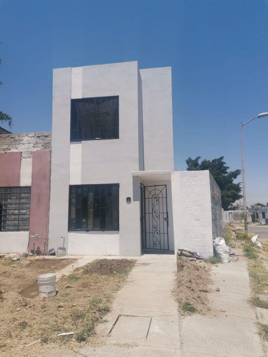 Foto Casa en Venta en COLINAS DEL ROBLE, Tlajomulco de Ziga, Jalisco - $ 500.000 - CAV296188 - BienesOnLine