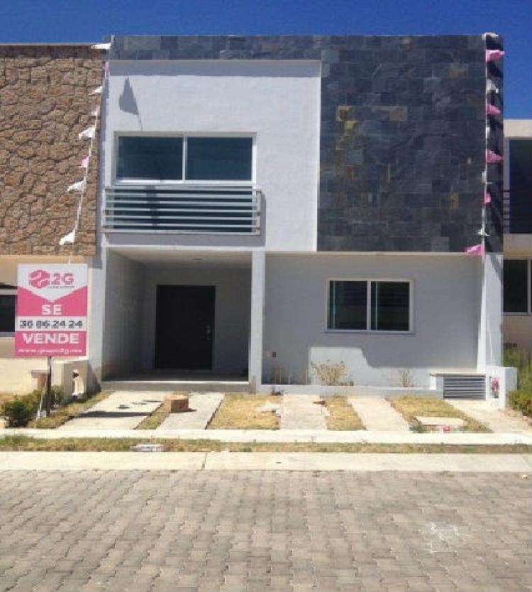 Foto Casa en Venta en Casa Fuerte, Tlajomulco de Ziga, Jalisco - $ 2.250.000 - CAV208401 - BienesOnLine