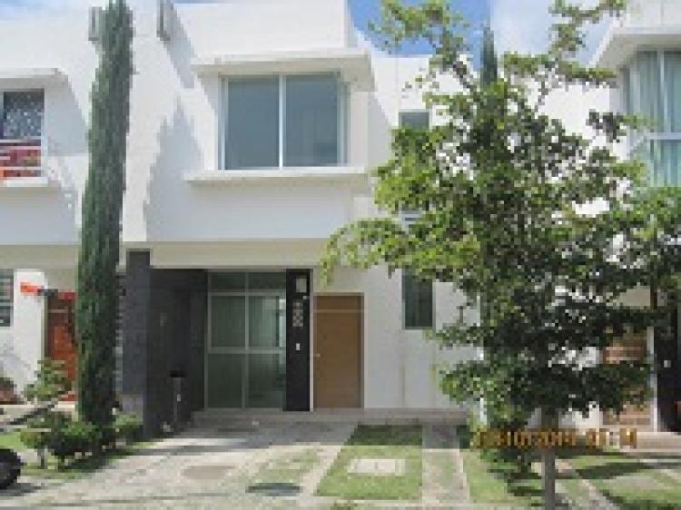 Foto Casa en Venta en mariano otero, Zapopan, Jalisco - $ 830.000 - CAV122765 - BienesOnLine