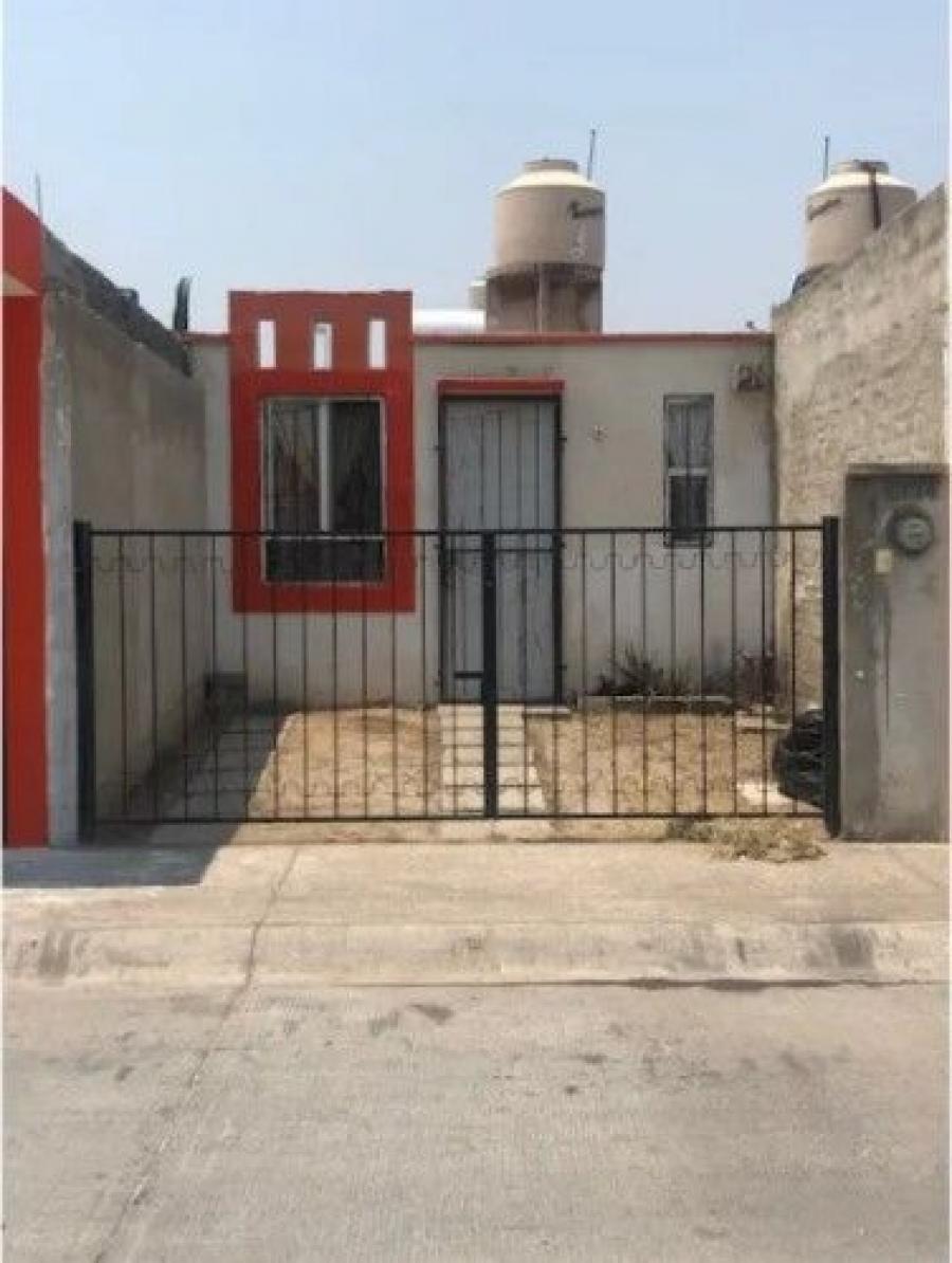 Foto Casa en Venta en MORELOS, Lagos de Moreno, Jalisco - $ 750.000 - CAV304842 - BienesOnLine