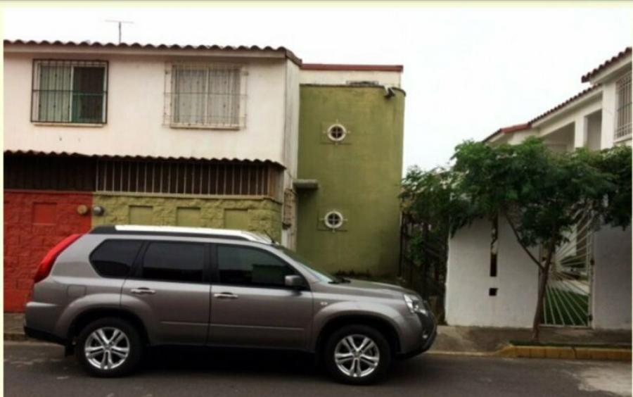 Foto Casa en Venta en FRACCIONAMIENTO GEO VILLAS LOS PINOS, VERACRUZ, Veracruz - $ 980.000 - CAV264890 - BienesOnLine