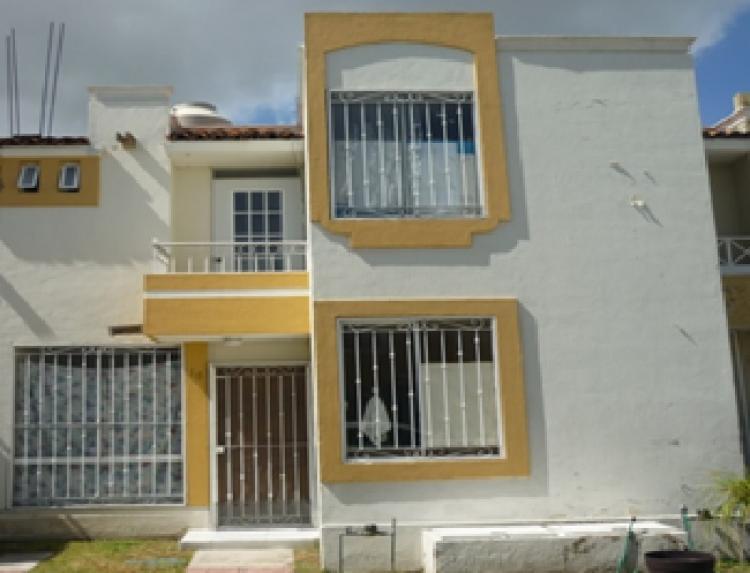 Foto Casa en Venta en Girasoles Acueducto, Zapopan, Jalisco - $ 735.000 - CAV102655 - BienesOnLine