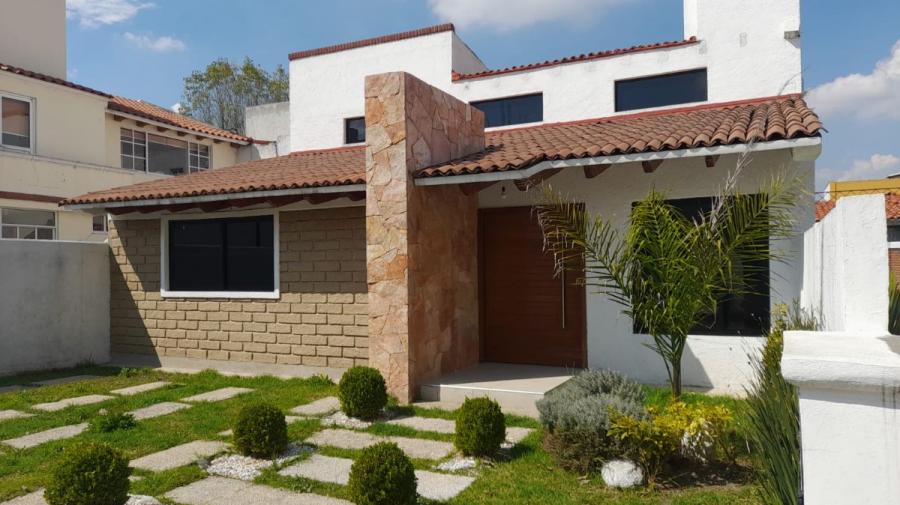 Foto Casa en Venta en fraccionamiento Ex Hacienda San Jos, Toluca de Lerdo, Mexico - $ 3.680.000 - CAV333512 - BienesOnLine