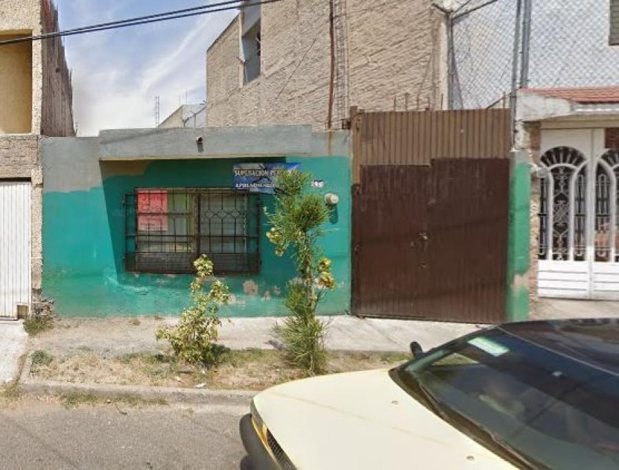 Foto Casa en Venta en SAN JOSE DEL CASTILLO, El Salto, Jalisco - $ 880.000 - CAV280188 - BienesOnLine