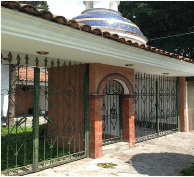 Foto Casa en Venta en Bosques de la Victoria, Guadalajara, Jalisco - $ 3.300.000 - CAV85972 - BienesOnLine