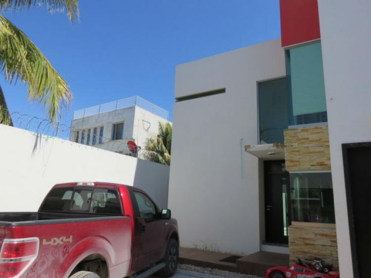 Foto Casa en Renta en 23 de julio, Ciudad del Carmen, Campeche - $ 28.000 - CAR150089 - BienesOnLine